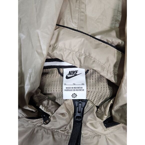 Nike Sportswear Tech Woven N24 Men's Packable Lined Jacket FB7903-247 Size XL - Picture 2 of 16
